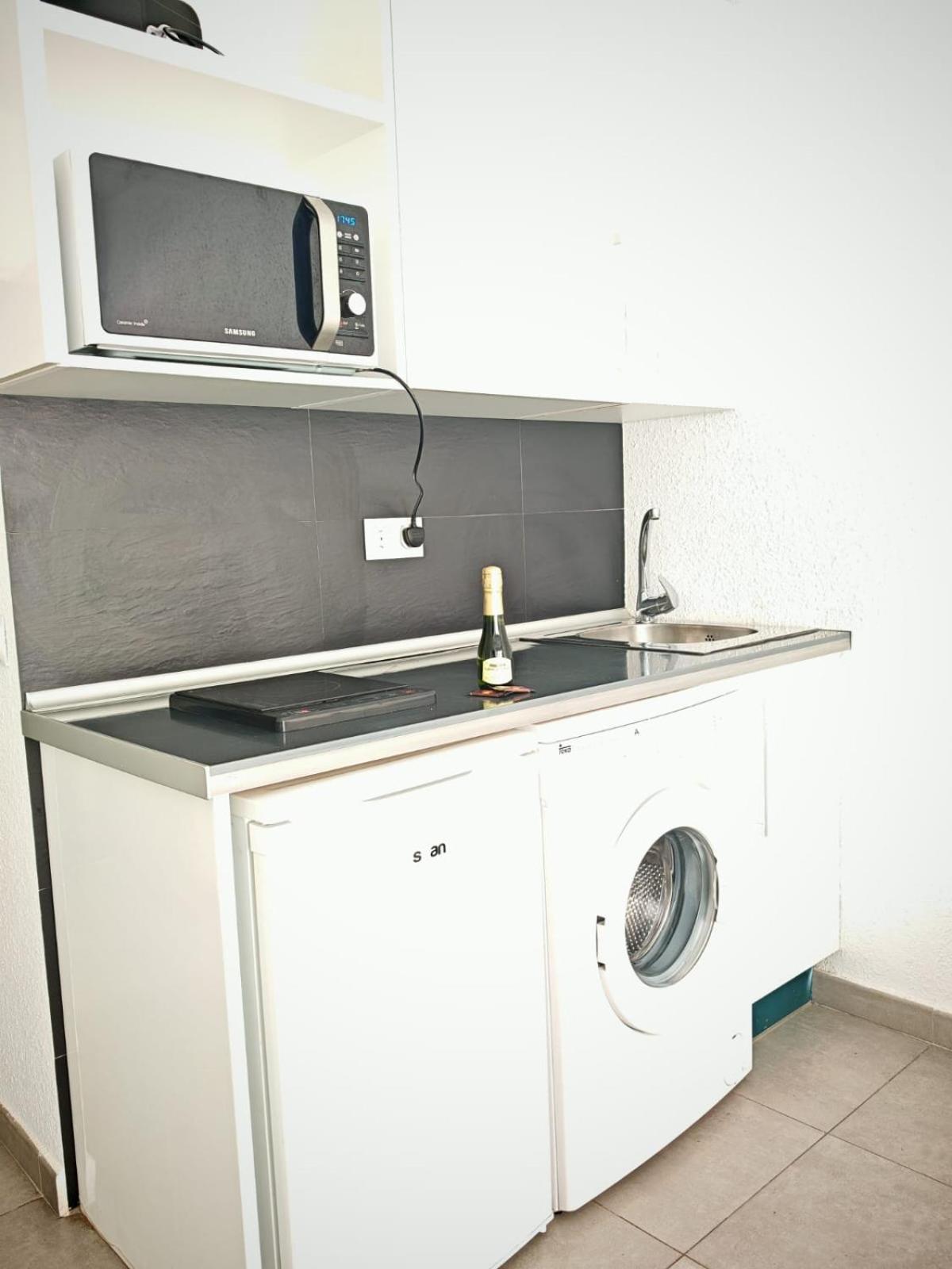 Apartamento Malaga Port 外观 照片